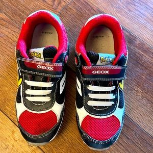 Geox Pokémon kid shoes size 3